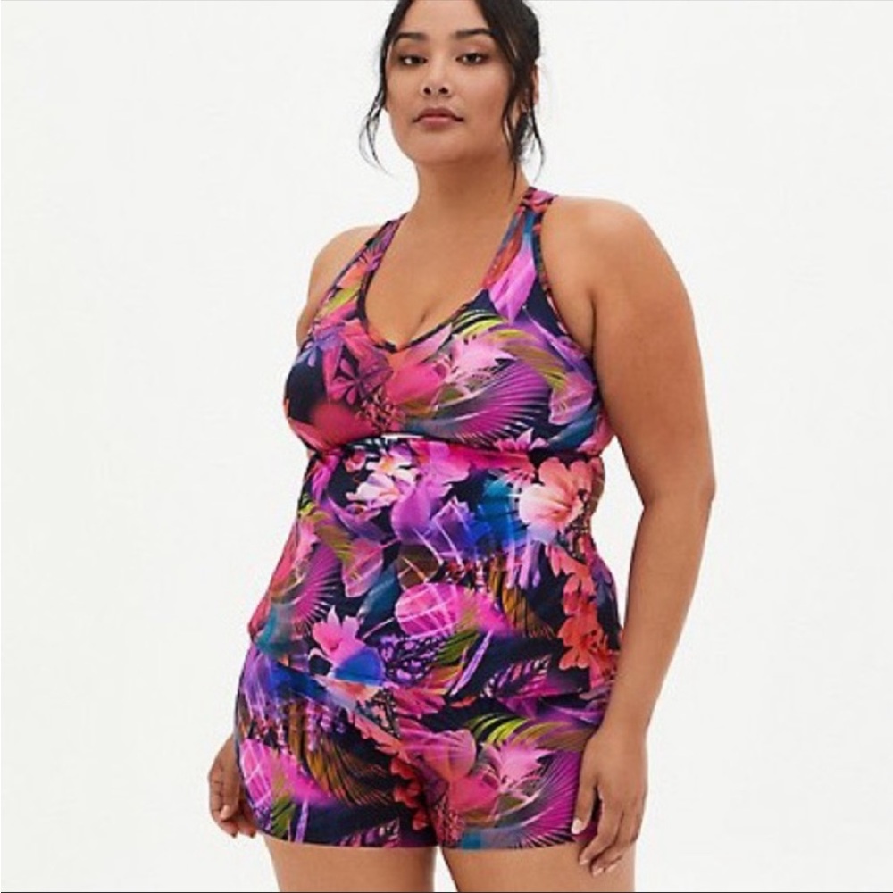 Torrid Falling Leaves tankini with shorts two piece bathing suit set, 1X/0X.